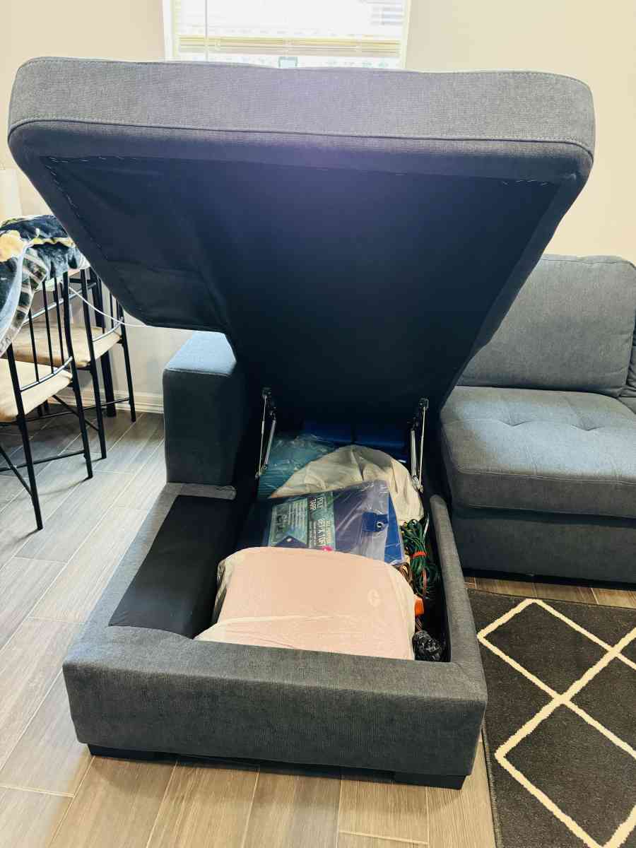 Sofabed w storage - Edinburg, Texas - FleaMarketBay
