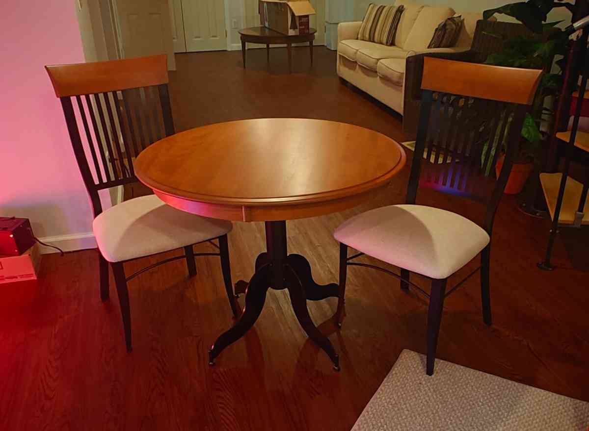 3 Piece Dining Room Set  Solid Maple Table w 2 Mid Century C - Wayne, New Jersey