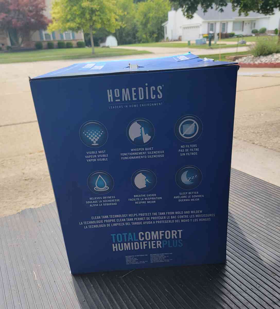 HoMedics Total Comfort Humidifier Plus Open Box - Wayne, Michigan - FleaMarketBay