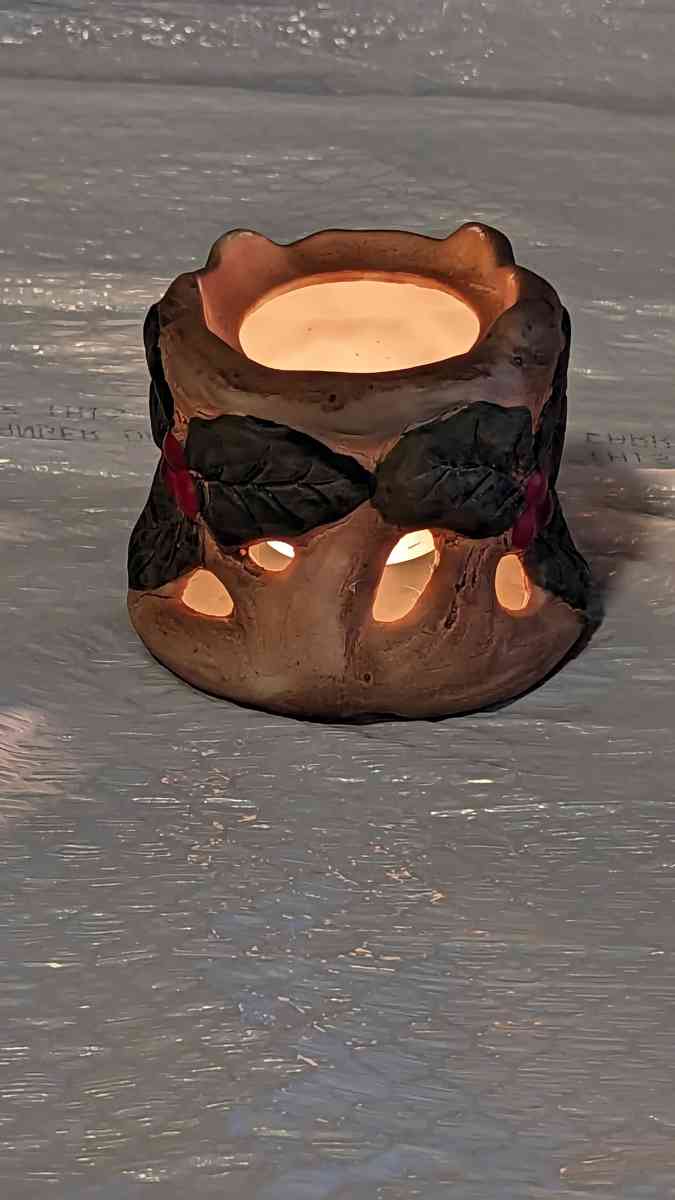 Unique Ceramic Hand Panted Wood Log Tea Light Candle Holder - Phoenix, Arizona - FleaMarketBay