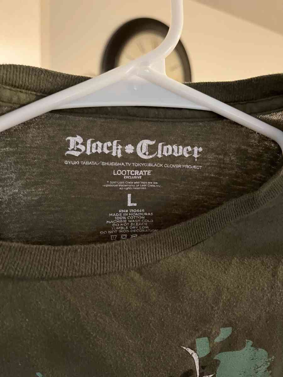 mens shirt - Orlando, Florida - FleaMarketBay