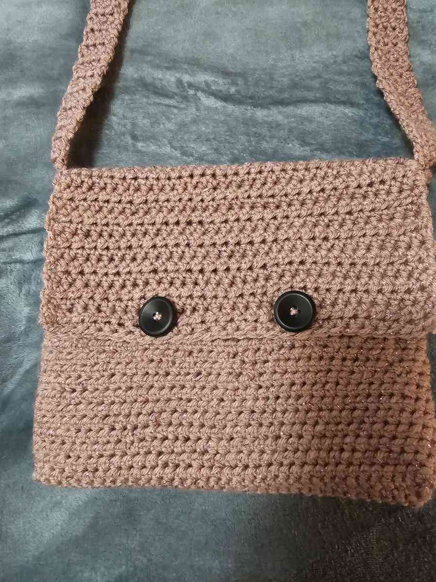 Pink Crocheted Crossbody bag - Sulphur Springs, Texas - FleaMarketBay