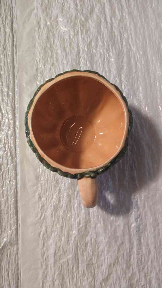 A Semi 3D Orange And Green Carrot Soup Bowl  Vegitable Bowl - Phoenix, Arizona - FleaMarketBay