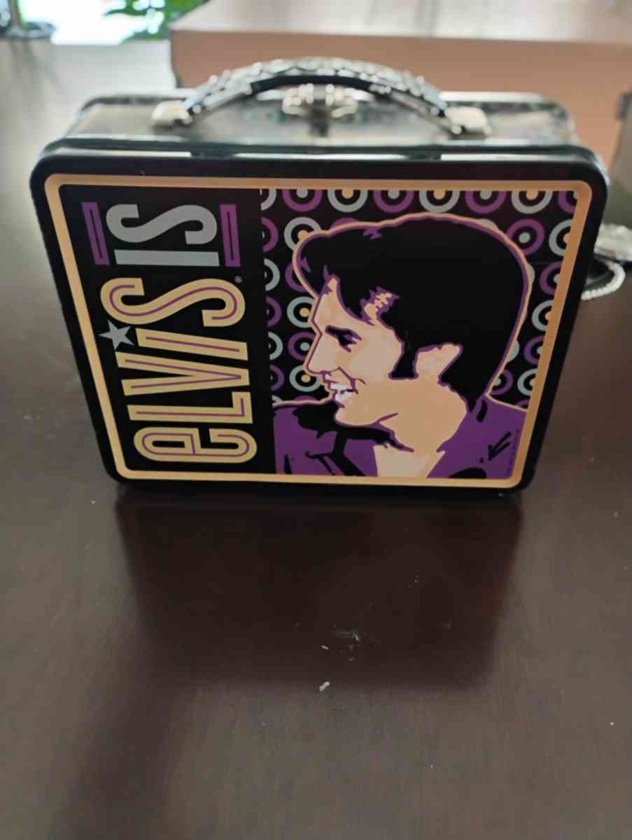 Elvis Memorabilia - Okmulgee, Oklahoma - FleaMarketBay