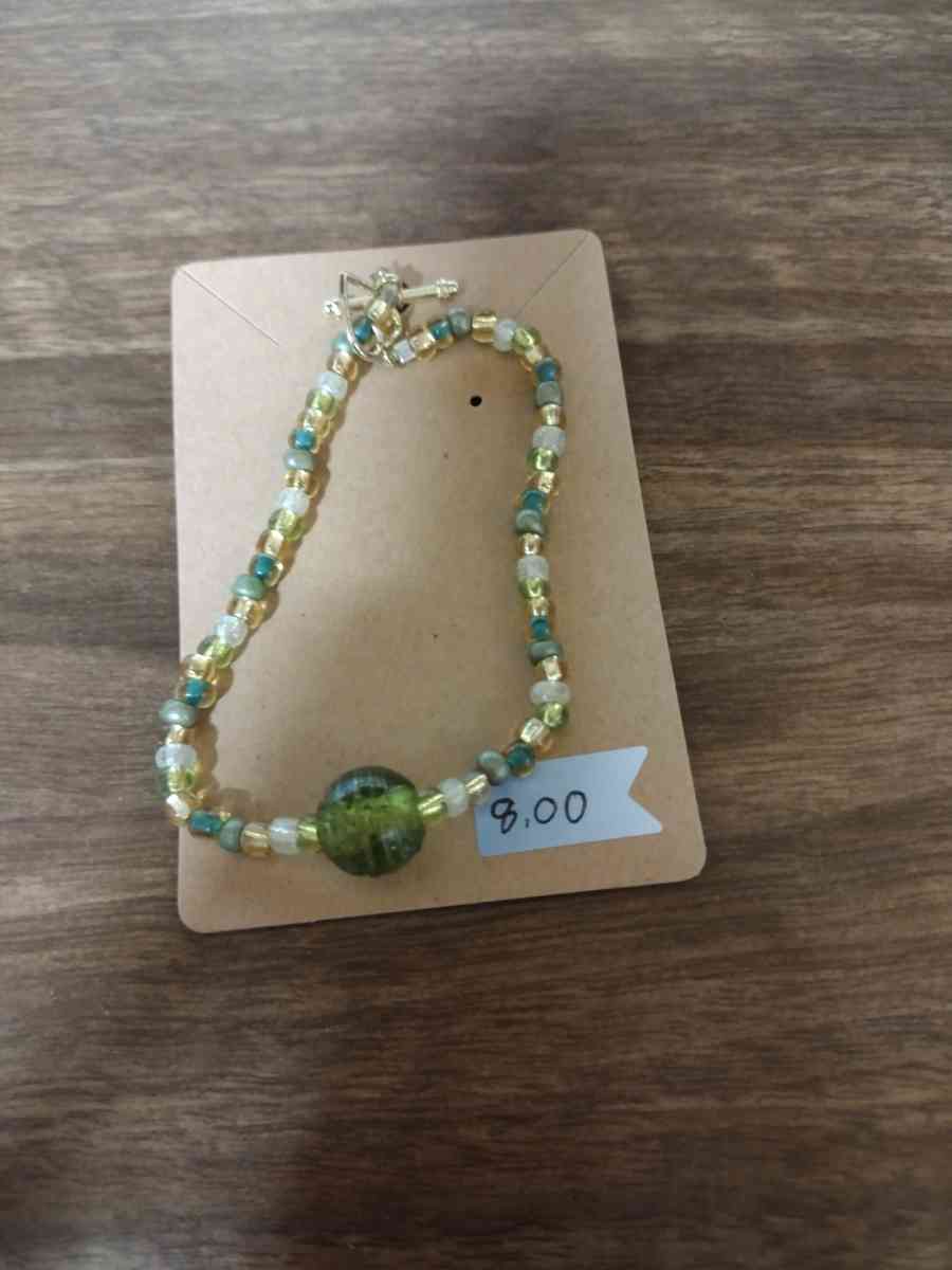 Beaded  Bracelets - Conway, Arkansas - FleaMarketBay