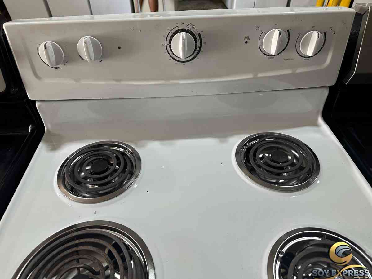 Whirlpool stove electric - Miami, Florida - FleaMarketBay