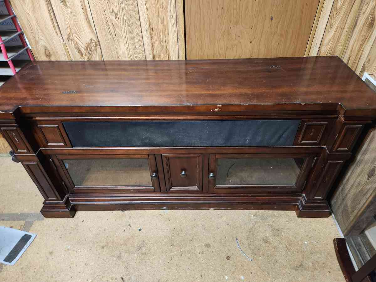 TV stand - Greenville, South Carolina
