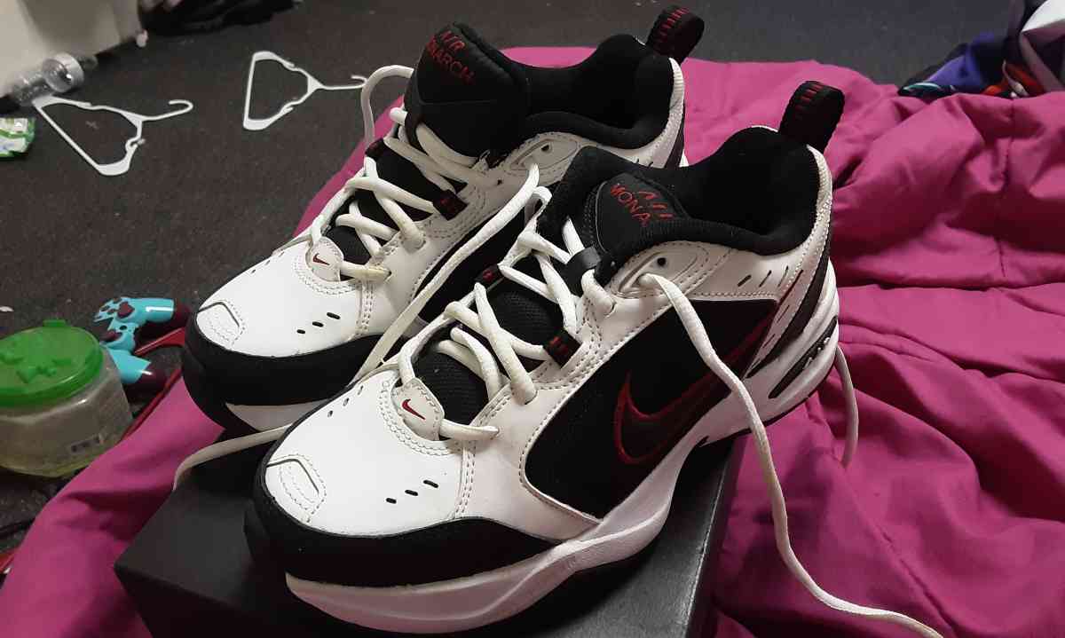 Nike Air Monarch - Bethlehem, Pennsylvania