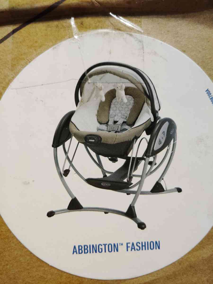 4 in 1 Soothing System Glider - Sanford, Florida - FleaMarketBay