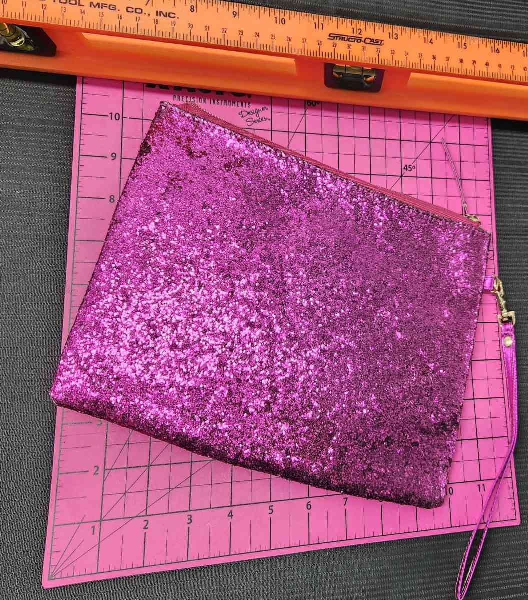 ALDO Pink Glittered Gold Top Zipper Wristlet with Strap - Kenner, Louisiana - FleaMarketBay