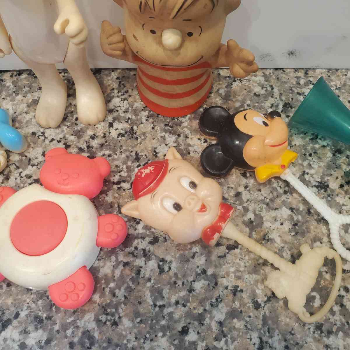 9 Piece Vintage Toys rattles snoopy peanuts mickey mouse Don - Fort Worth, Texas - FleaMarketBay