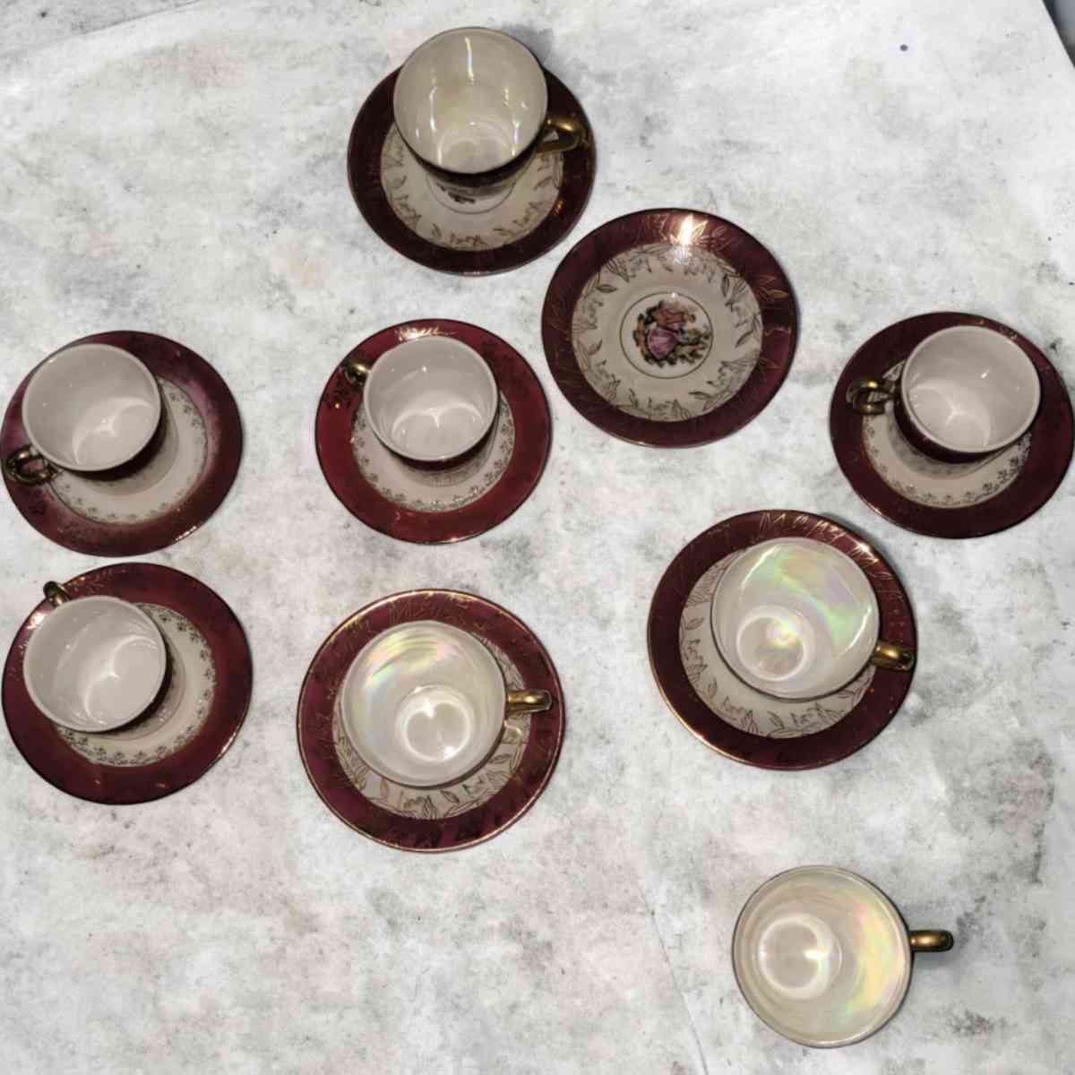 Vintage tea cups and saucers read description - Dixon, California - FleaMarketBay