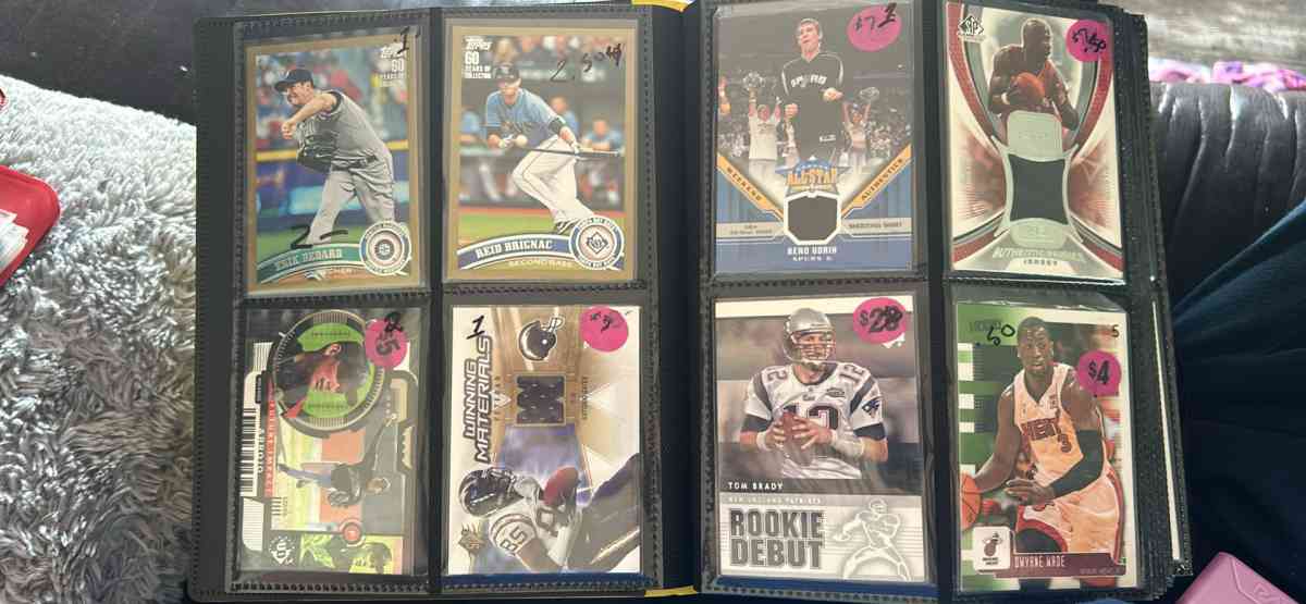 sports card lot - Independence, Kentucky - FleaMarketBay
