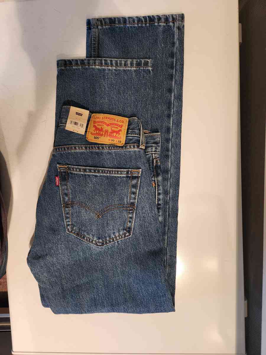 NWT Mens 505 Levis Jeans 30X32 - Coatesville, Pennsylvania - FleaMarketBay