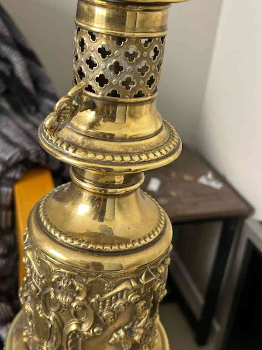 vintage gold lamp - Las Vegas, Nevada - FleaMarketBay
