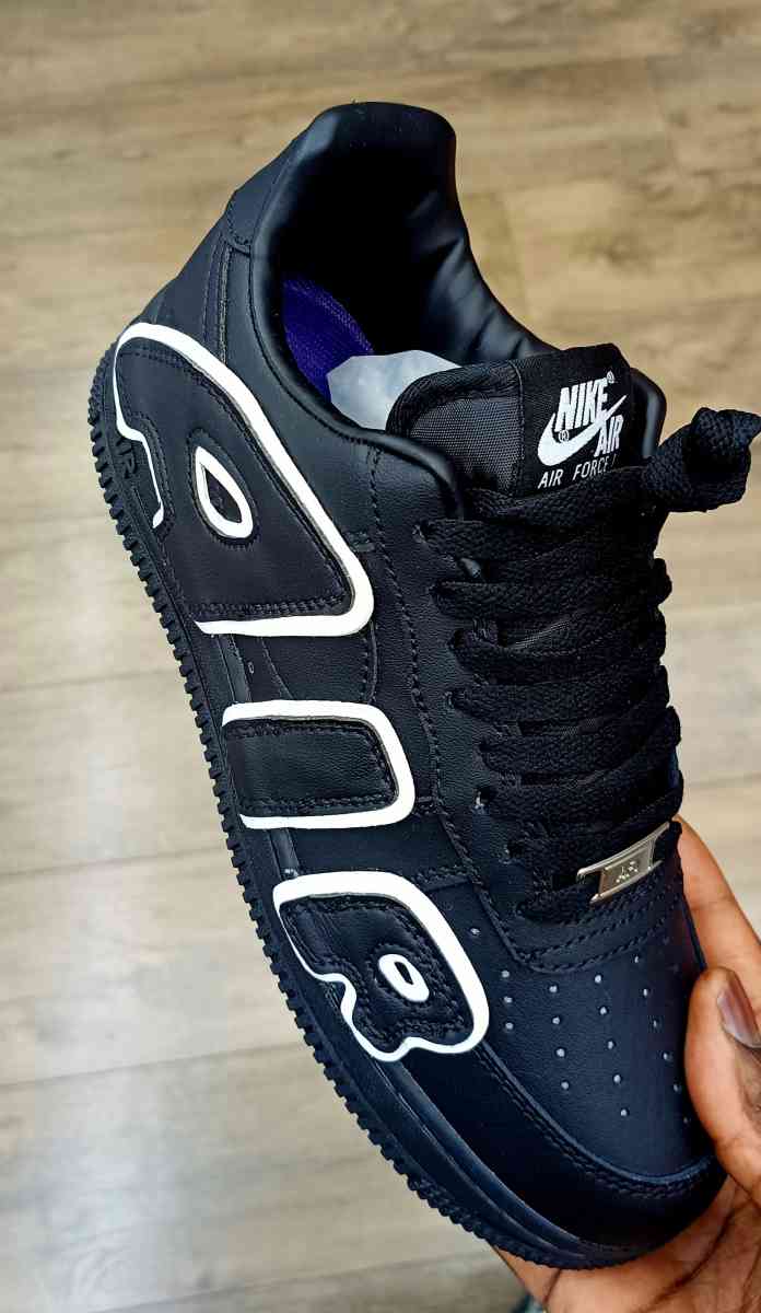 Shoes - Jonesboro, Georgia - FleaMarketBay