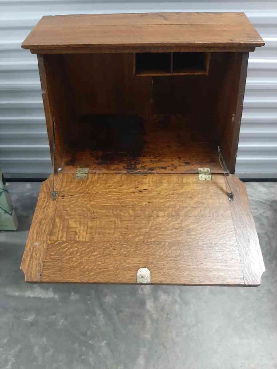 oak drop front small secretary - Columbus, North Carolina - FleaMarketBay