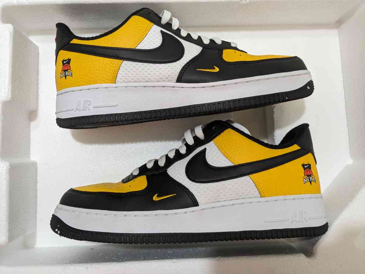 Nike AF1 Lv8 just take them - Houston, Texas - FleaMarketBay