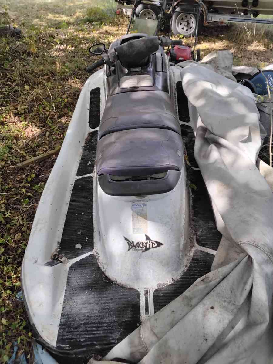 Yamaha Jet Ski XL 1200 Needs Work as is - Williamstown, New Jersey - FleaMarketBay