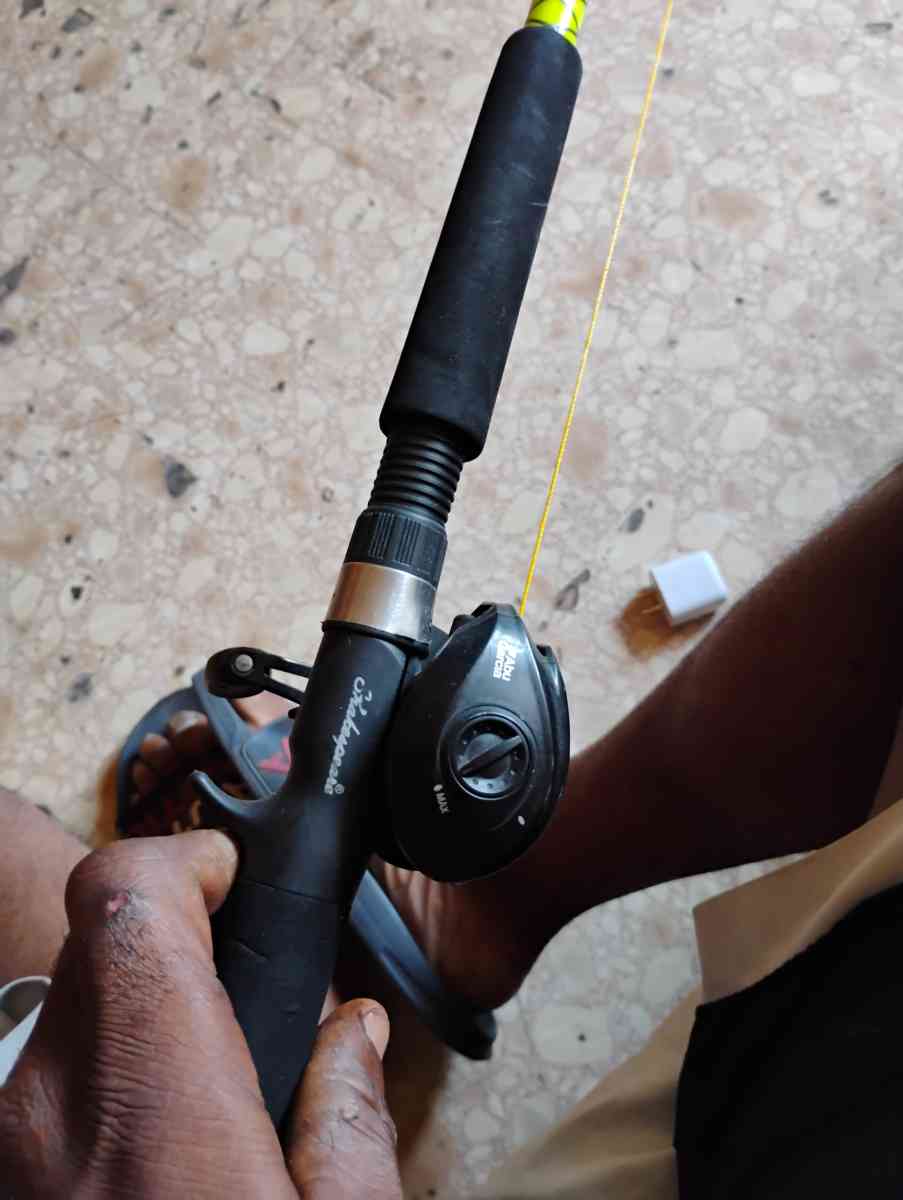 fishing pole - Houston, Texas - FleaMarketBay