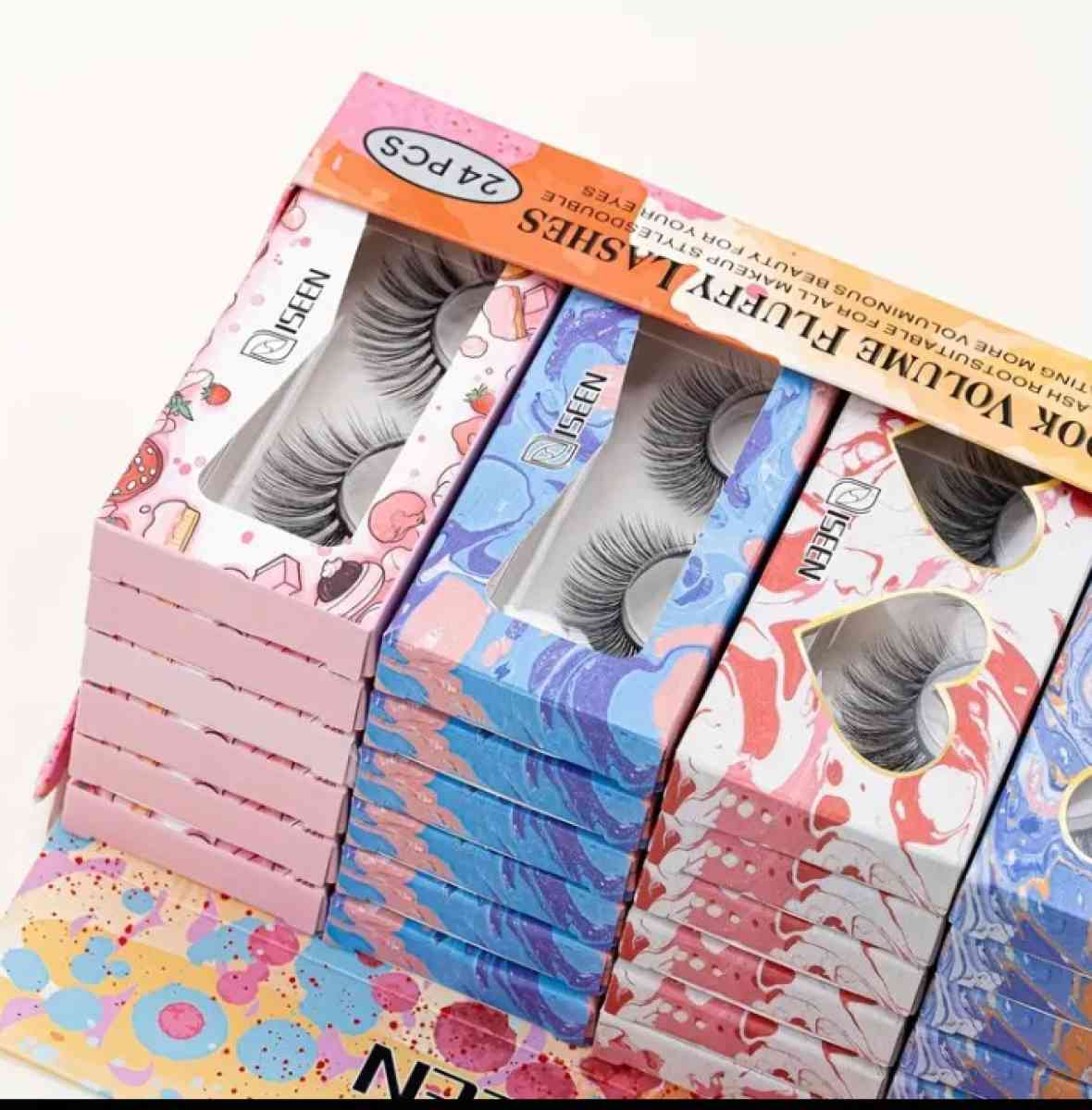 False eyelashes package 24 units - Noblesville, Indiana - FleaMarketBay