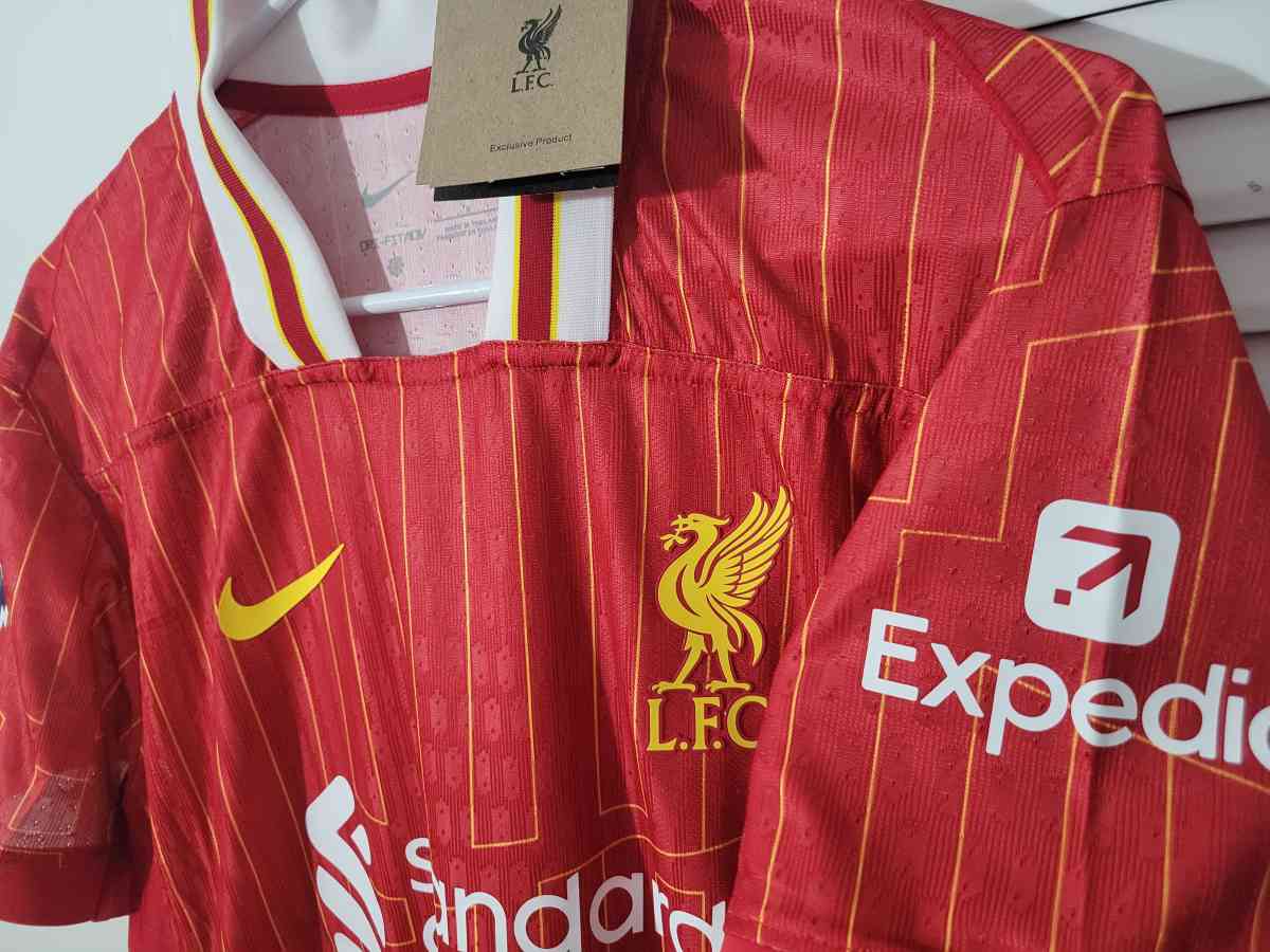Liverpool 2025 Player Version Size L XL  Chiesa - Miami, Florida - FleaMarketBay