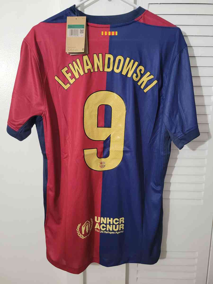 FC Barcelona Jersey Soccer 2025 Fan Version Size XL Lewandow - Miami, Florida