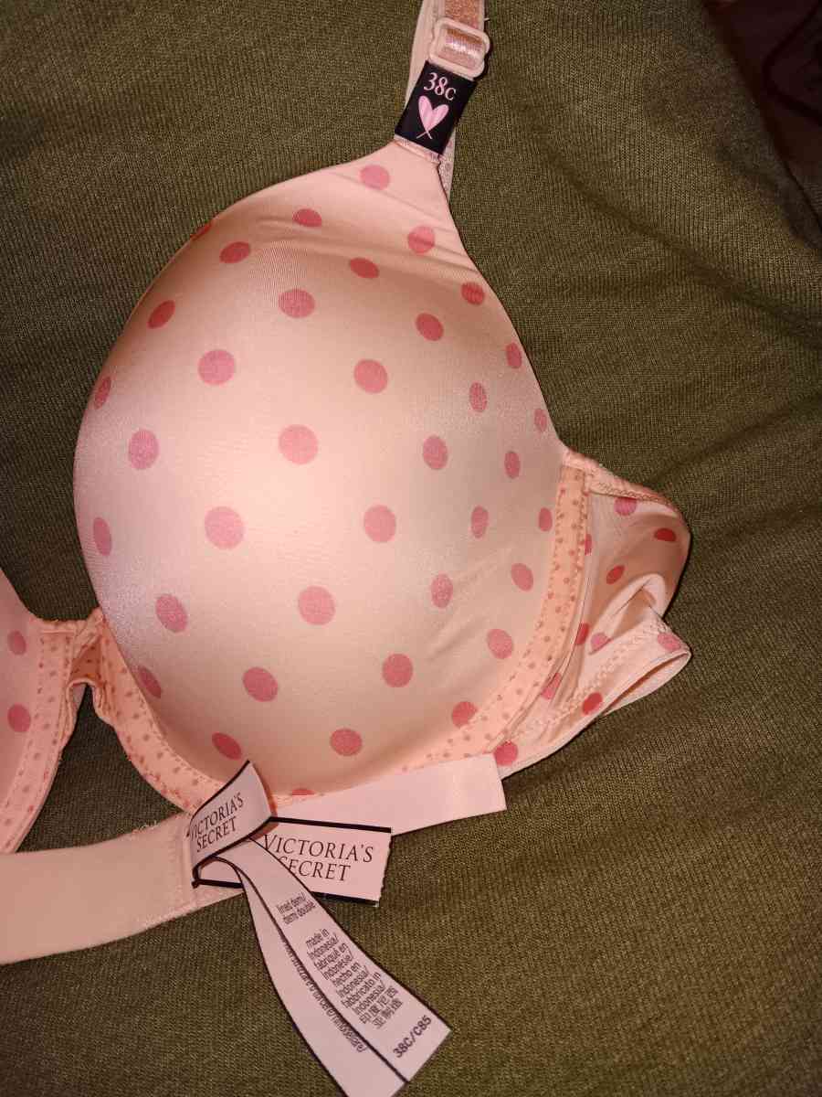 Victoria Secret Bra - Independence, Missouri - FleaMarketBay