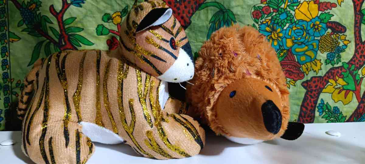 STOCKING SUFFERS SALE PERDONALIZED STUFFED TOYS - Akron, Ohio - FleaMarketBay