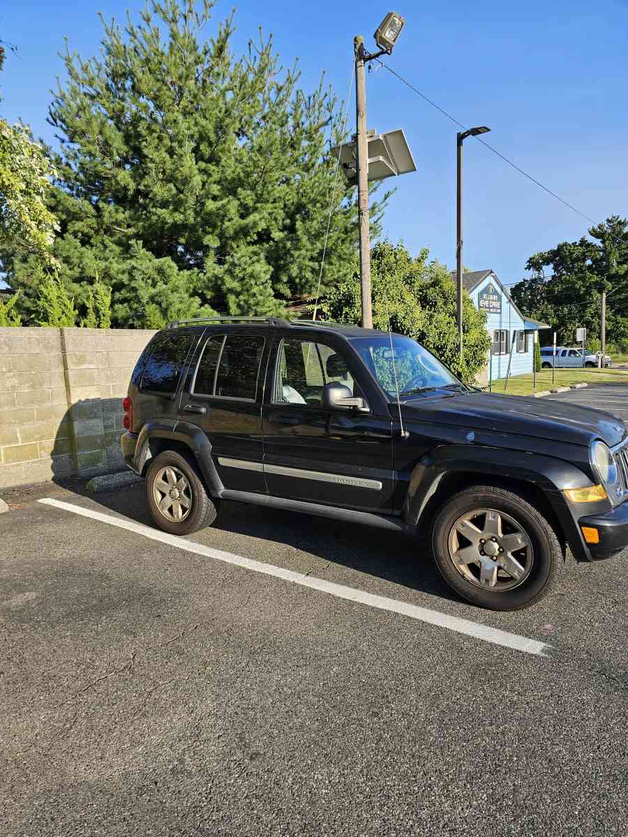 2006 Jeep liberty - Alicia, Arkansas - FleaMarketBay