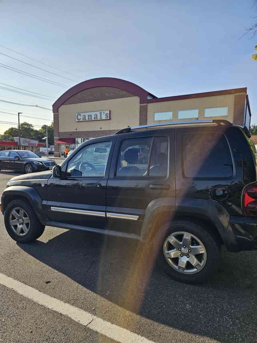 2006 Jeep liberty - Alicia, Arkansas