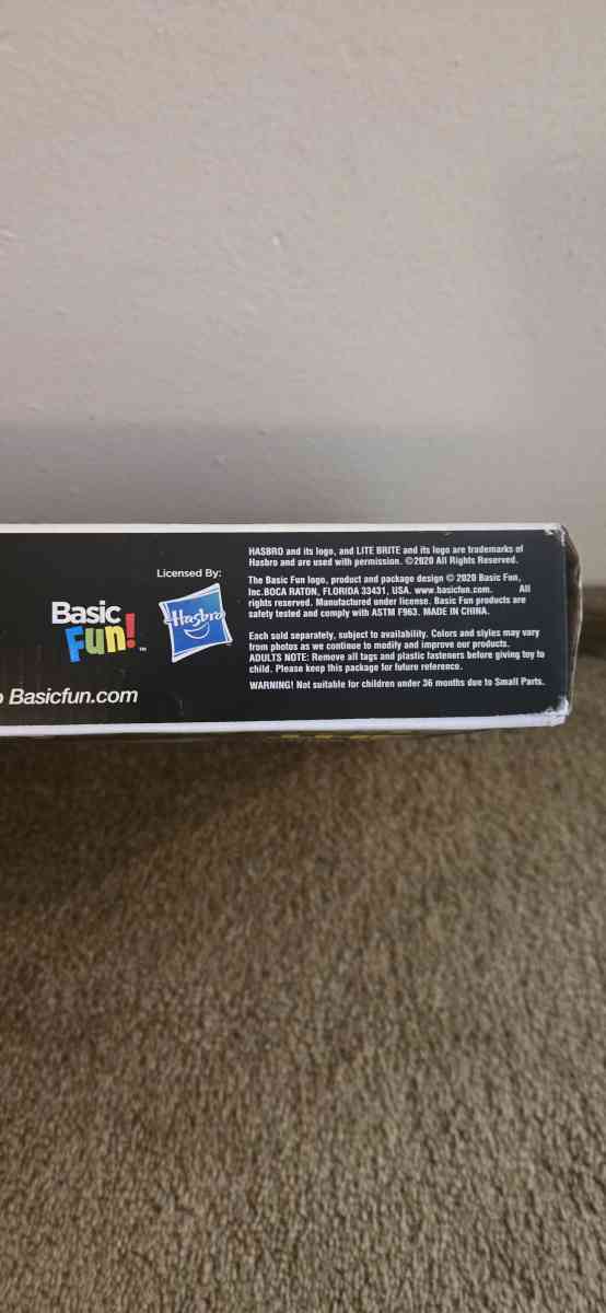 Basic Fun Hasbro Lite Brite 255 Piece Art Set - Ripon, Wisconsin - FleaMarketBay