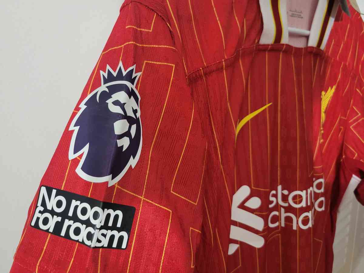 Liverpool 2025 Player Version Size L XL  Chiesa - Miami, Florida - FleaMarketBay