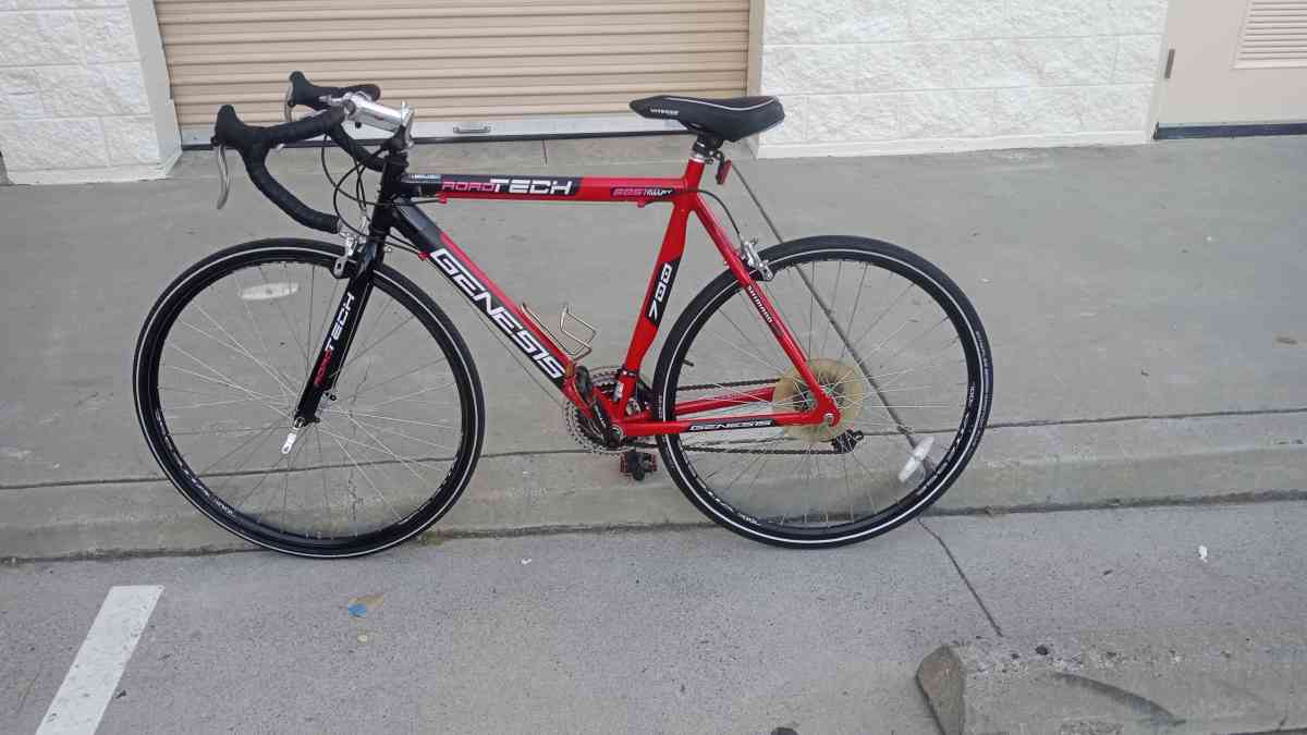 the bike Genesis 6061 model 32744 - Belmont, California - FleaMarketBay