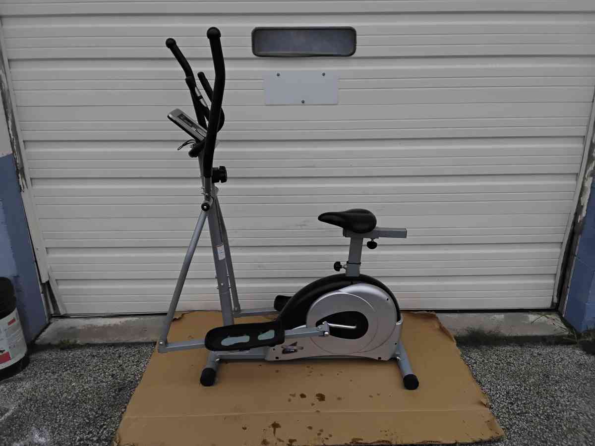Nice Cardio Dual Trainer Machine with Digital Readout - Williamstown, New Jersey