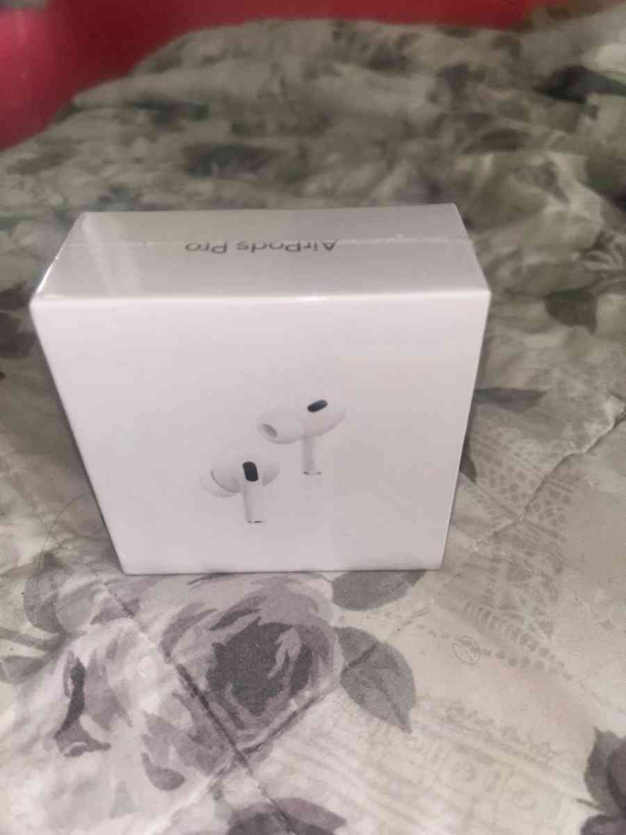 Apple Air Pod Pros - Berlin, New Jersey