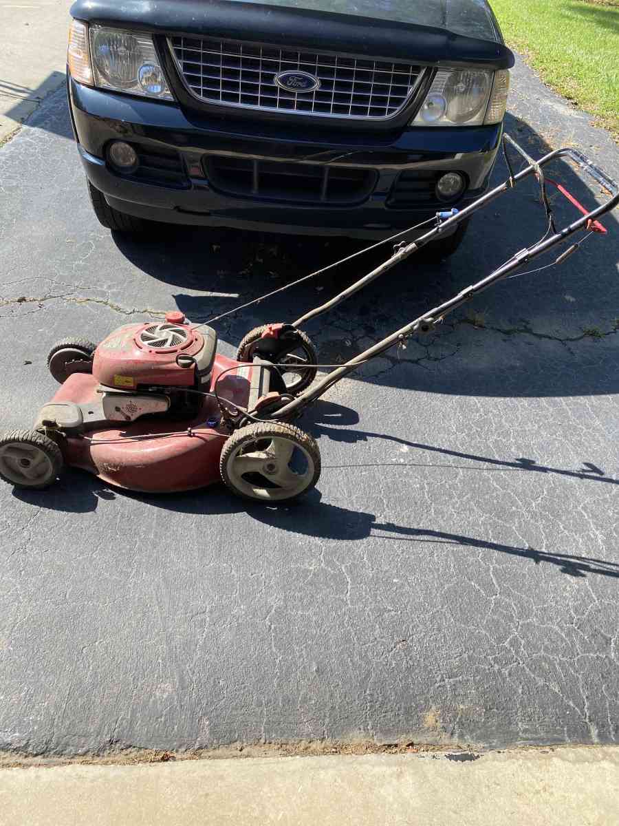 Craftsman 22 inch selfpropelled - Henderson, North Carolina