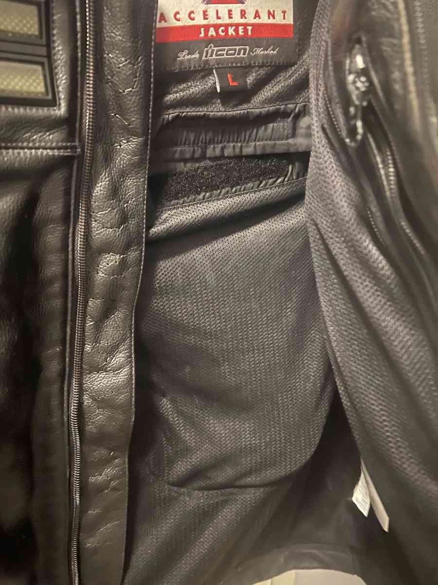 I bought it to use it with my scooter but I dont need ned a - Medford, New York - FleaMarketBay