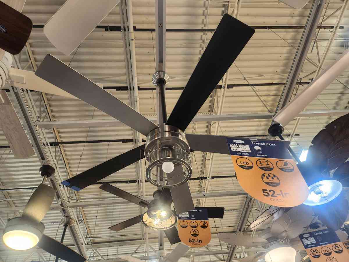 Harbor Breeze Landon Ceiling Fan - Homosassa, Florida - FleaMarketBay