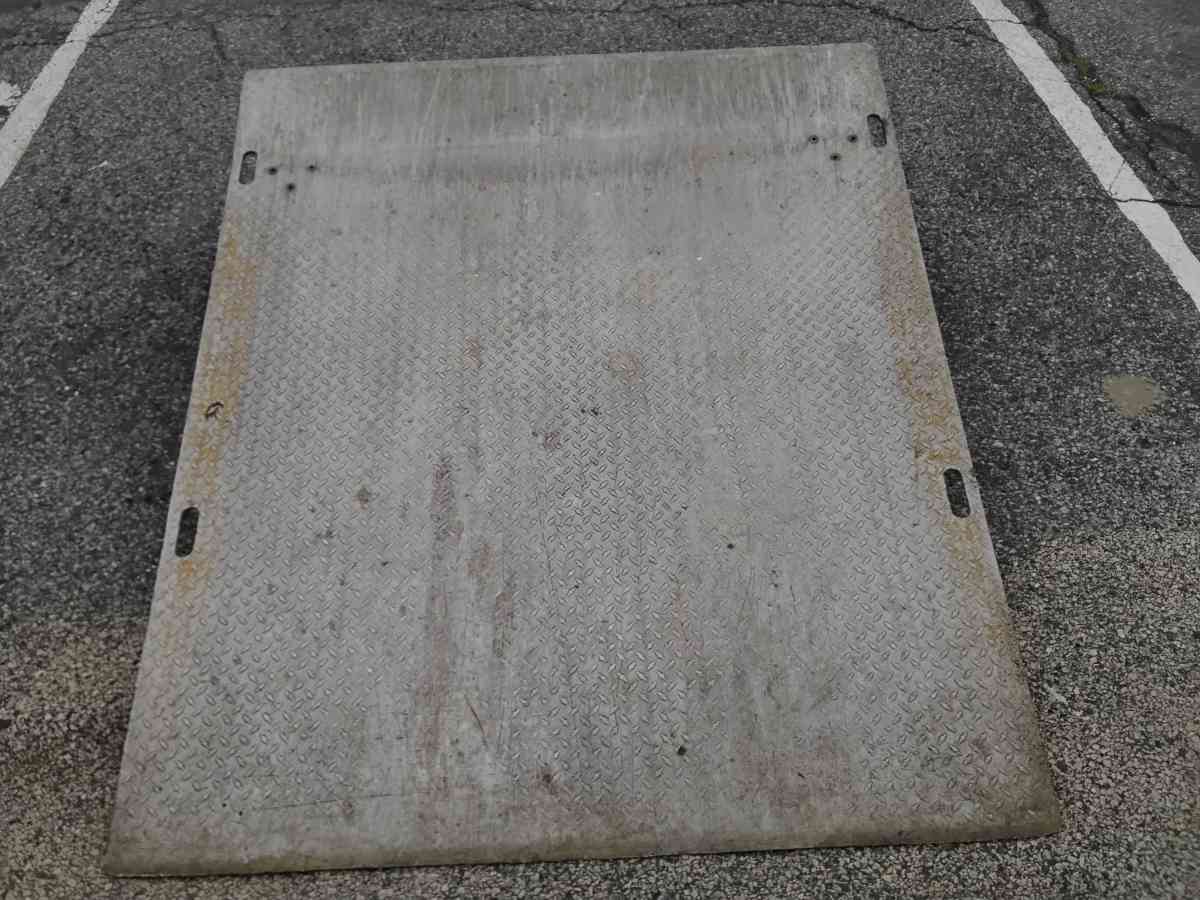 Nice All Aluminum Dock Plate with 4 Handles Like New - Williamstown, New Jersey - FleaMarketBay