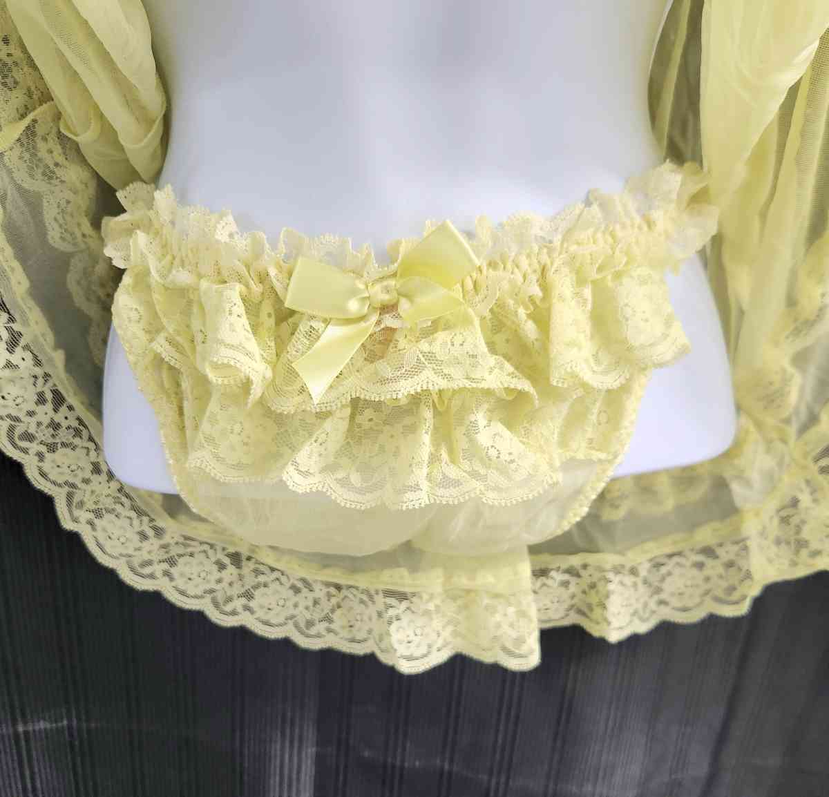Victorias Secret Yellow Mesh Ruffled Babydoll Matching Botto - Kenner, Louisiana - FleaMarketBay