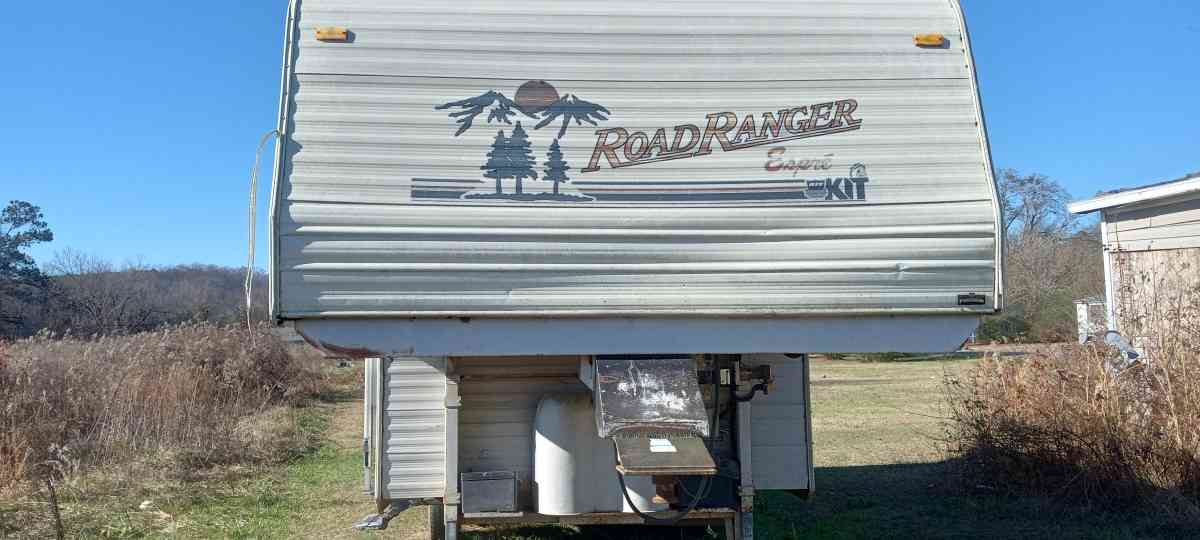 camper - Summerville, Georgia - FleaMarketBay