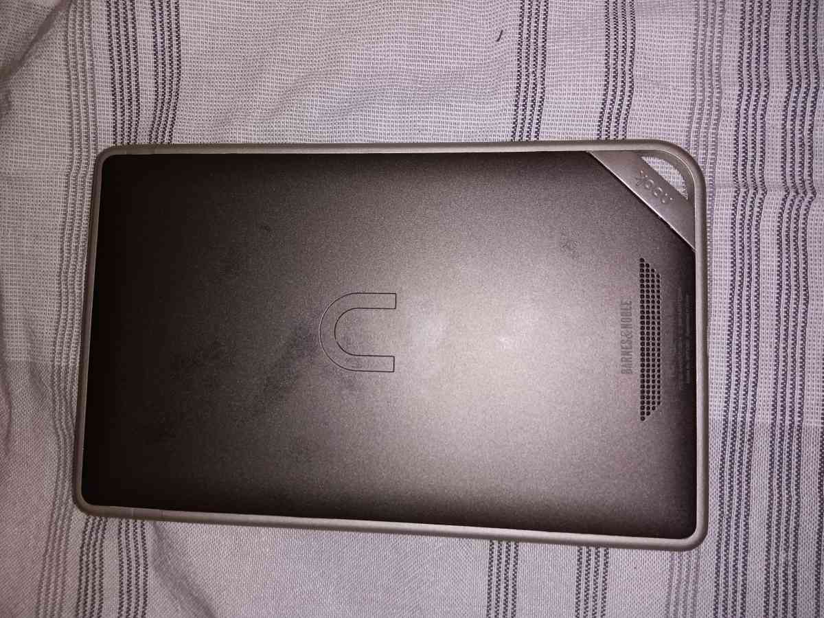 Barnes and Noble nook tablet lot of 3 all work perfectly - Camarillo, California - FleaMarketBay