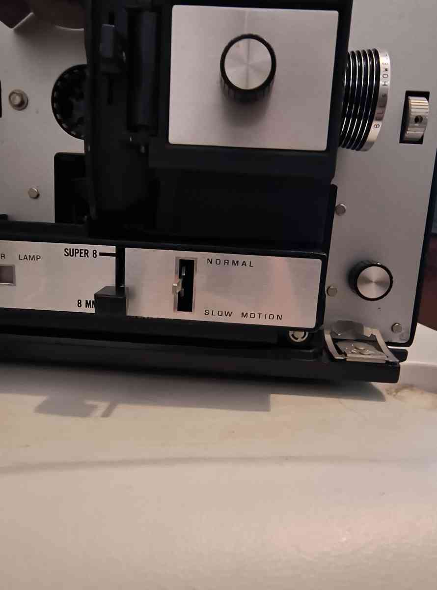 Old  Unused Projector - San Antonio, Texas - FleaMarketBay