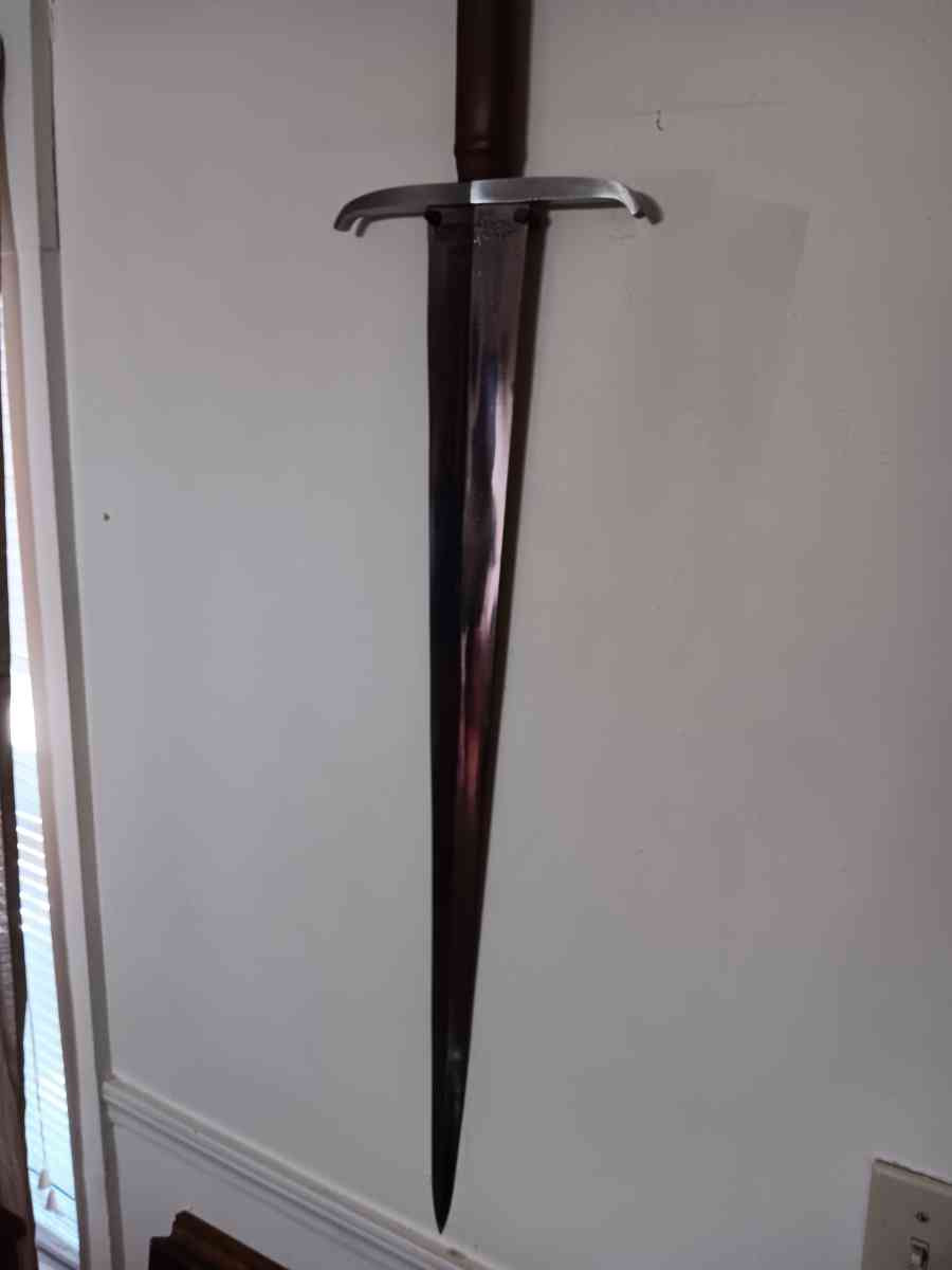 Display medieval longsword - Pensacola, Florida - FleaMarketBay