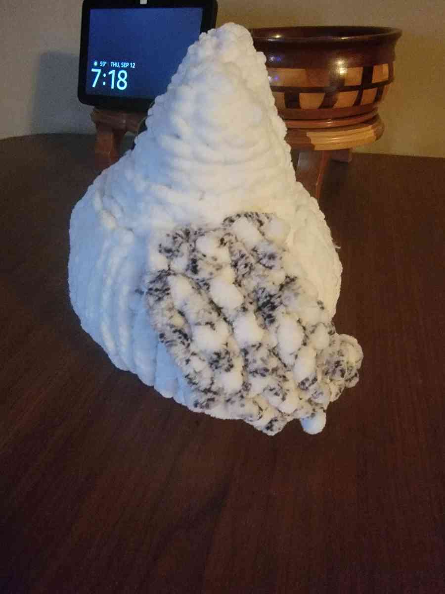 Handmade Knitted Owl - Minneota, Minnesota - FleaMarketBay