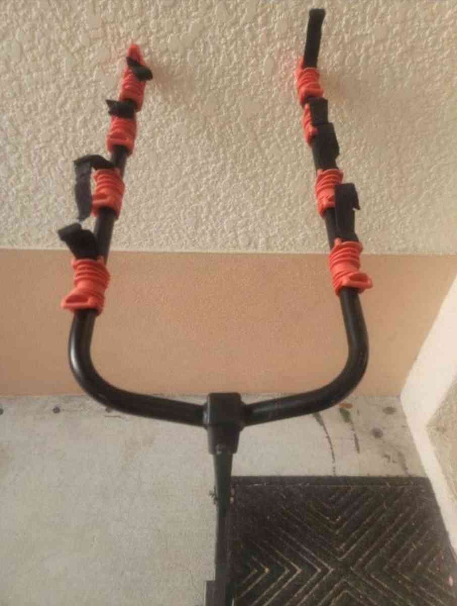 Bike Rack Holds 4 Bike - Hudson, Florida - FleaMarketBay
