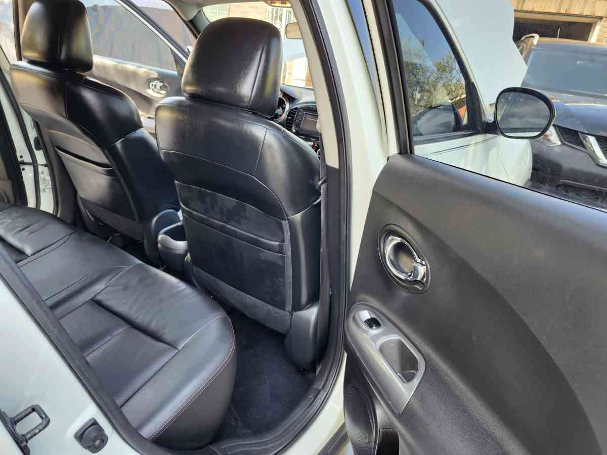 Nissan Juke 2012 SL - Houston, Texas - FleaMarketBay