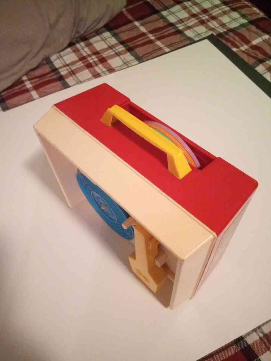 Fisher Price Music Record Player with five records - Kennesaw, Georgia - FleaMarketBay