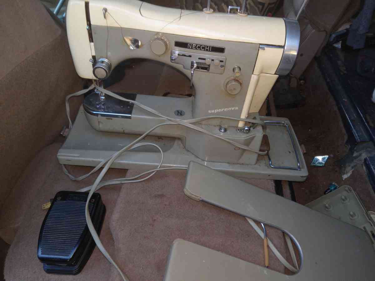 neechisupernova sewing machine - Hephzibah, Georgia - FleaMarketBay